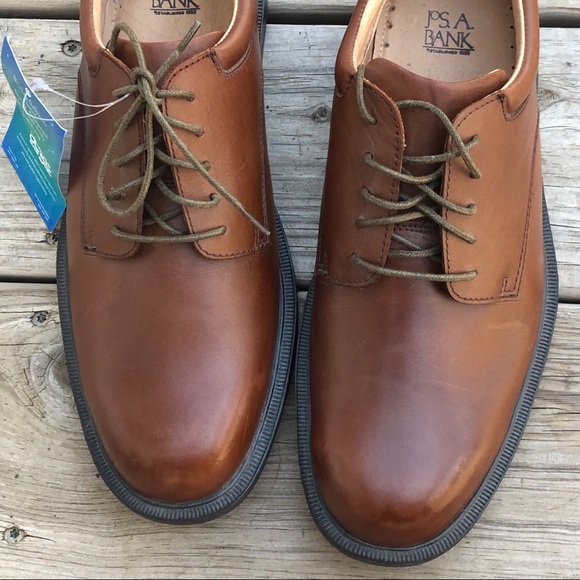 SOLD New with tags Jos. A. Banks brown leather - Picture 2 of 6